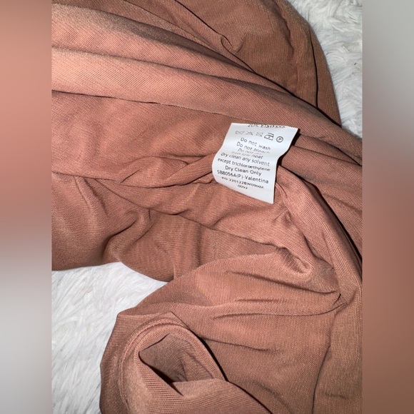 NWOT House of CB Valentina Mocha Cutout One Shoulder Midi Dress sz S plus cup - Picture 9 of 10